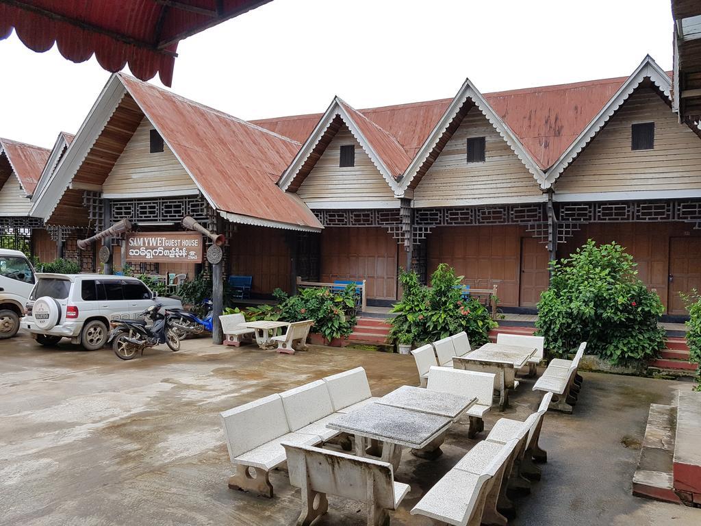 Sam Ywet Guesthouse Kengtung Exterior photo